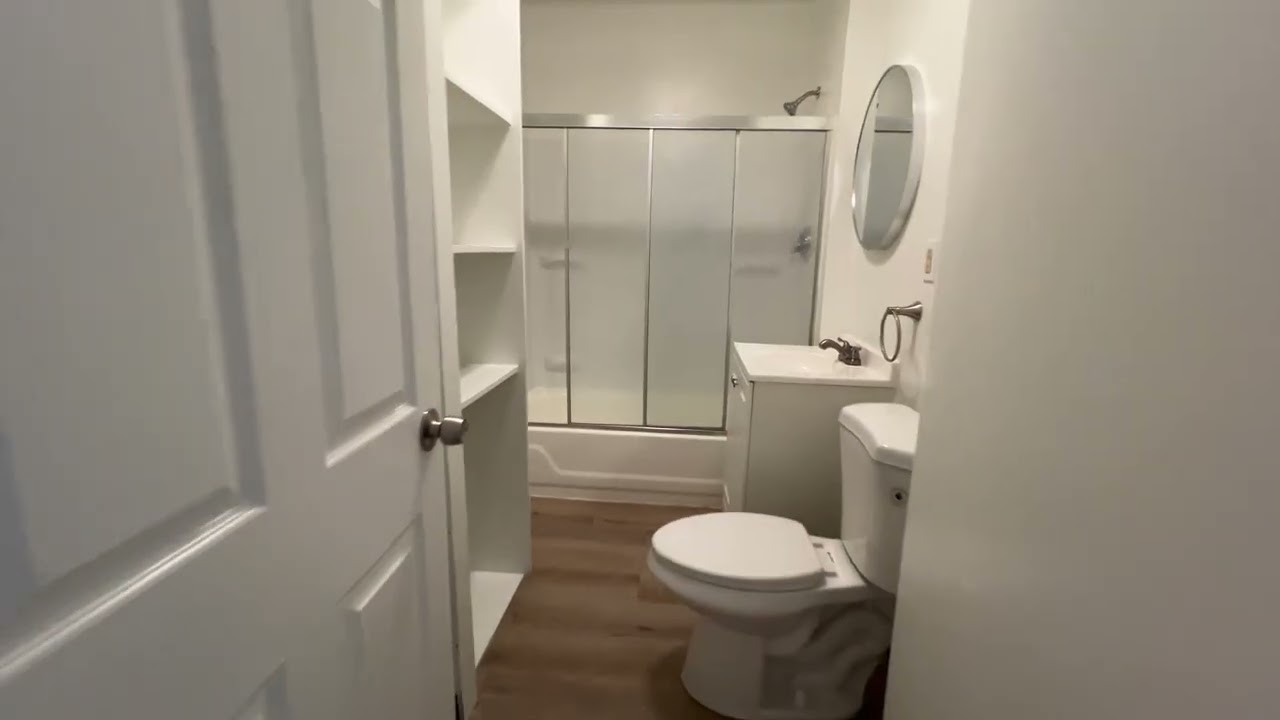 1116 Island Avenue, Apt. 1, McKees Rocks, PA 15136