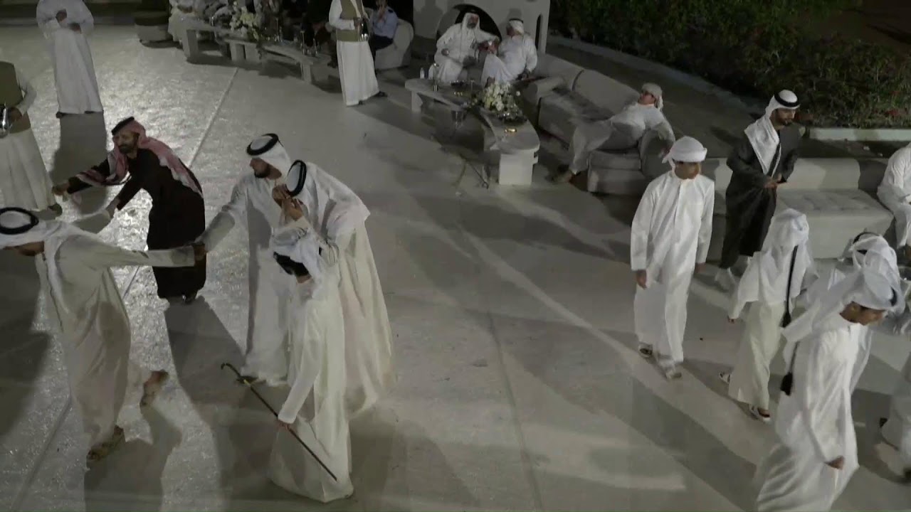 أفراح المريخي و المزروعي