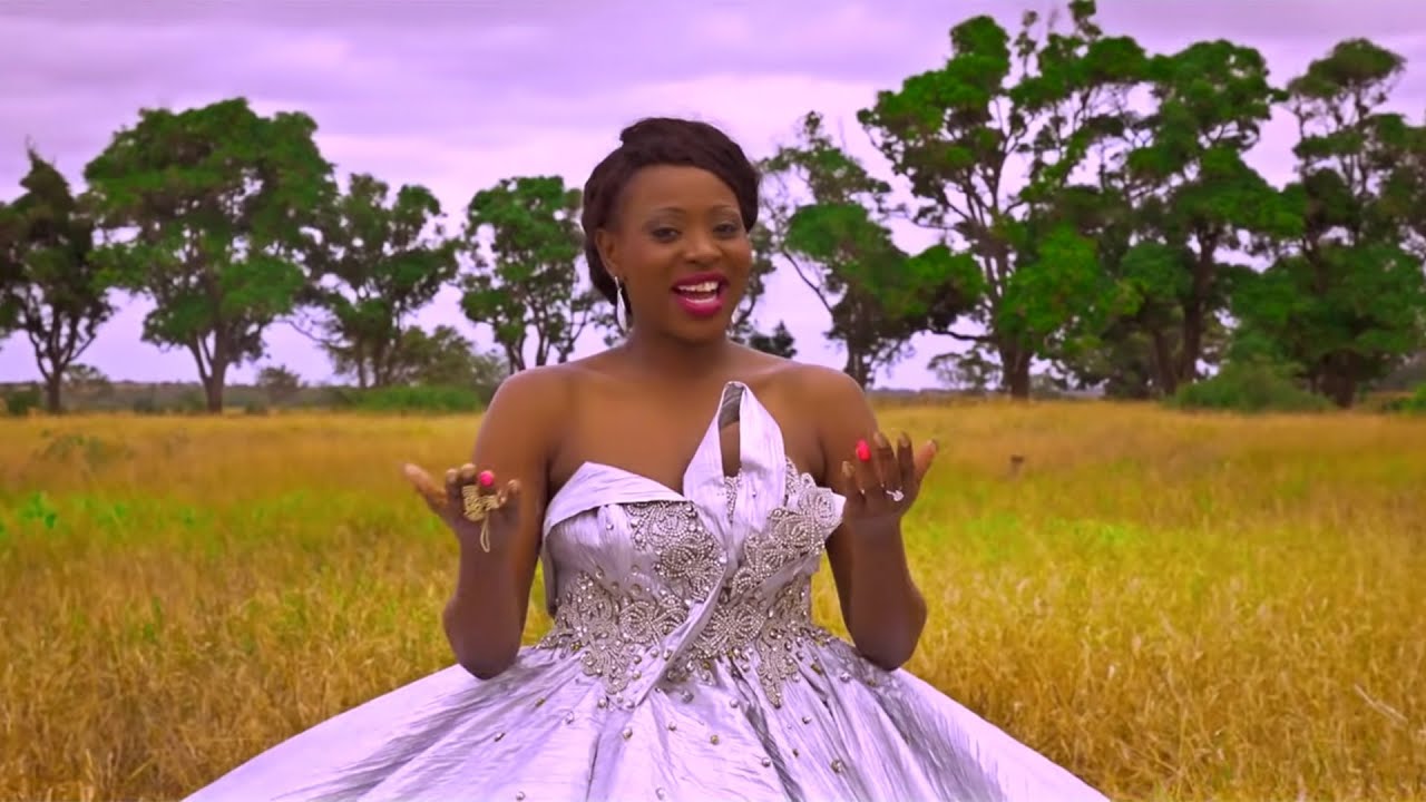 Liloca - Mama [Official Music Video]