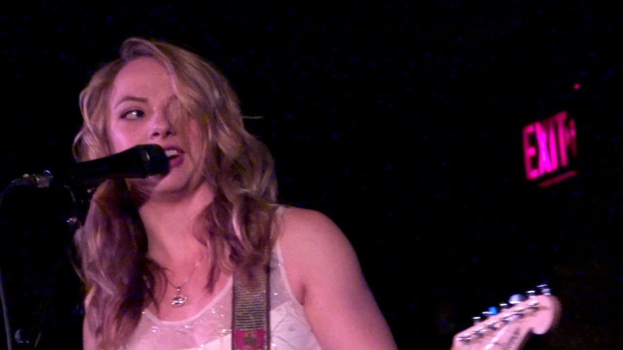 SAMANTHA FISH 