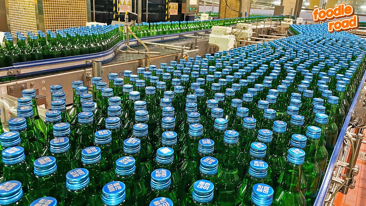 엄청납니다! 하루에 100만병 생산하는 경남 대표소주 좋은데이 대량생산 현장 / Korean soju mass production factory