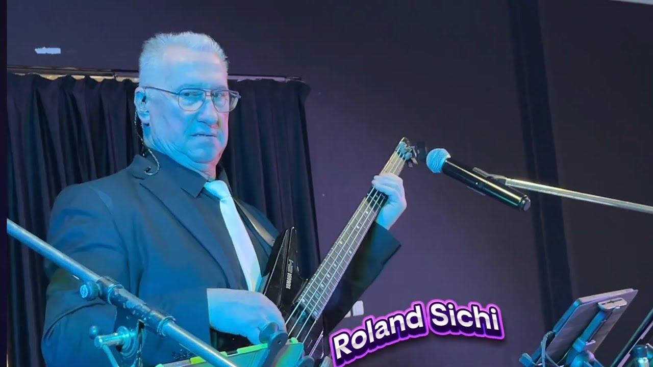 Orchestre Alex Lorenzo ..”Subeme La radio ““ Despacito”