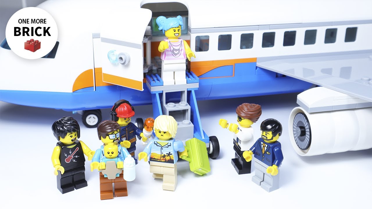 LEGO City Passenger Airplane 60262 -  Lego speed build