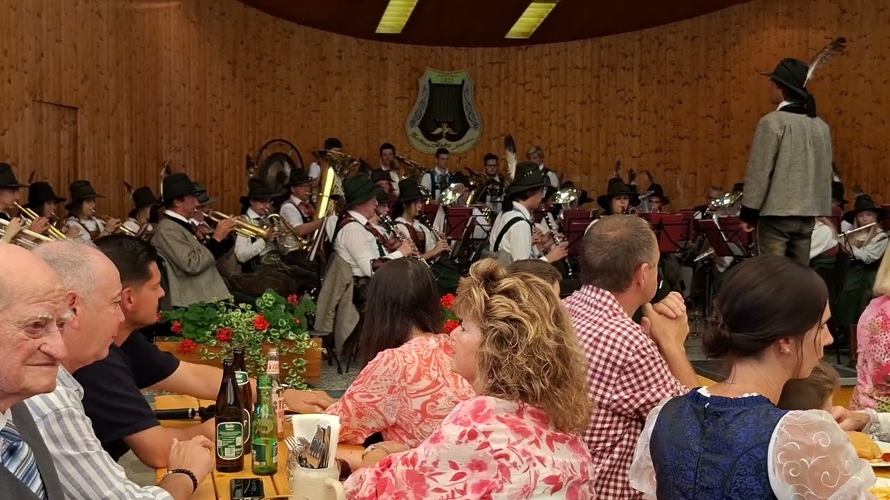 Trachtenmusikkapelle Kals am Grossglockner 