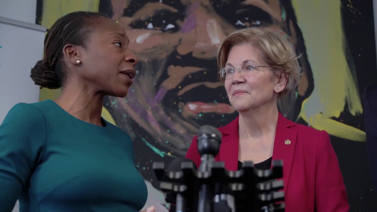 Elizabeth Warren visits Dimock Community Health Center in Roxbury, MA