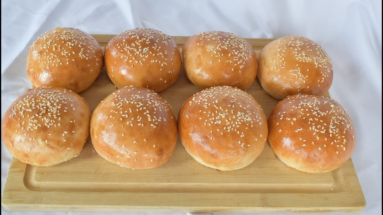 Homemade Burger Buns (small and delicious recipe)