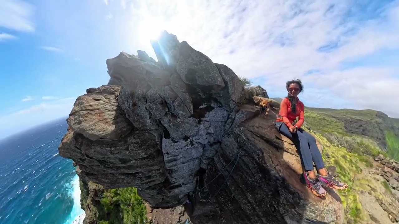 My First Climbing in Makapu’u Trails🌺🌸#paradise #oahulife #honolulu  #hawaii 