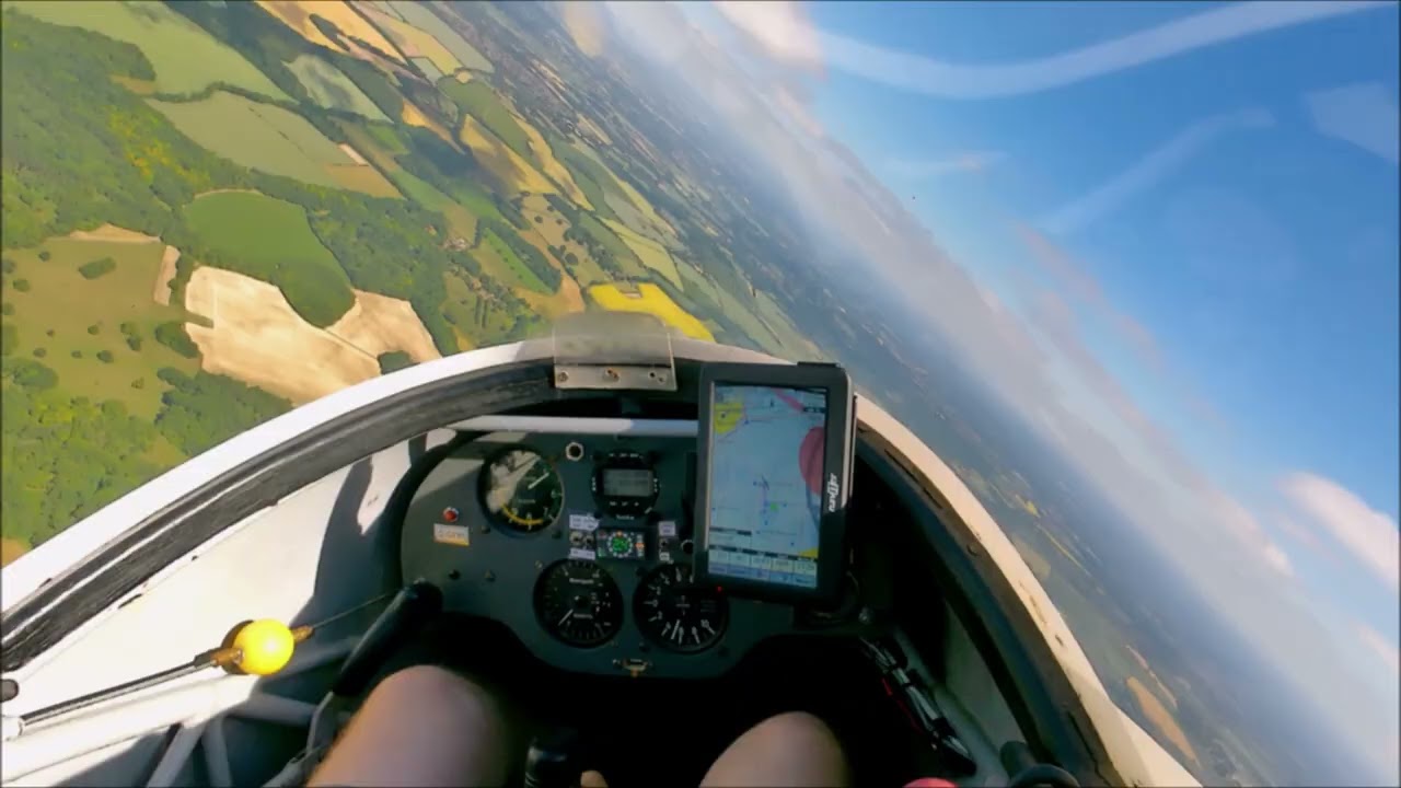 1st solo spin - ASK13