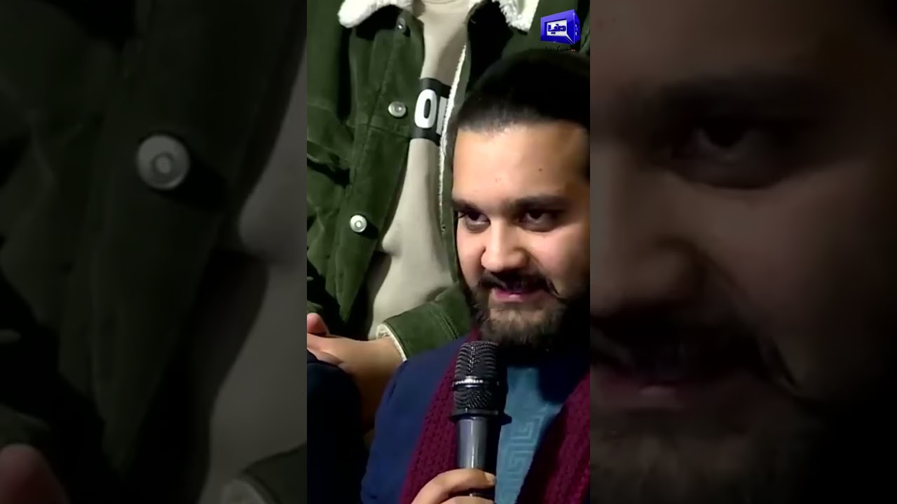 Larke Ne Dastan-E-Mohabbat Ek Shair Mein Suna Di 