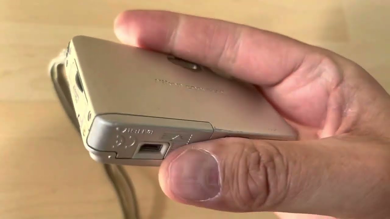Nikon Coolpix S1 and Coolpix S50 digital photo camera compact device test