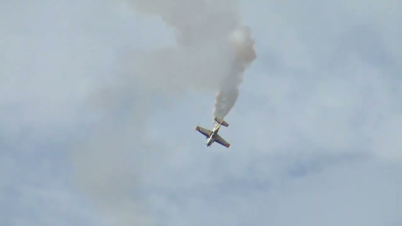 AWESOME EXTRA NG Aerobatics Avalon Airshow 2023
