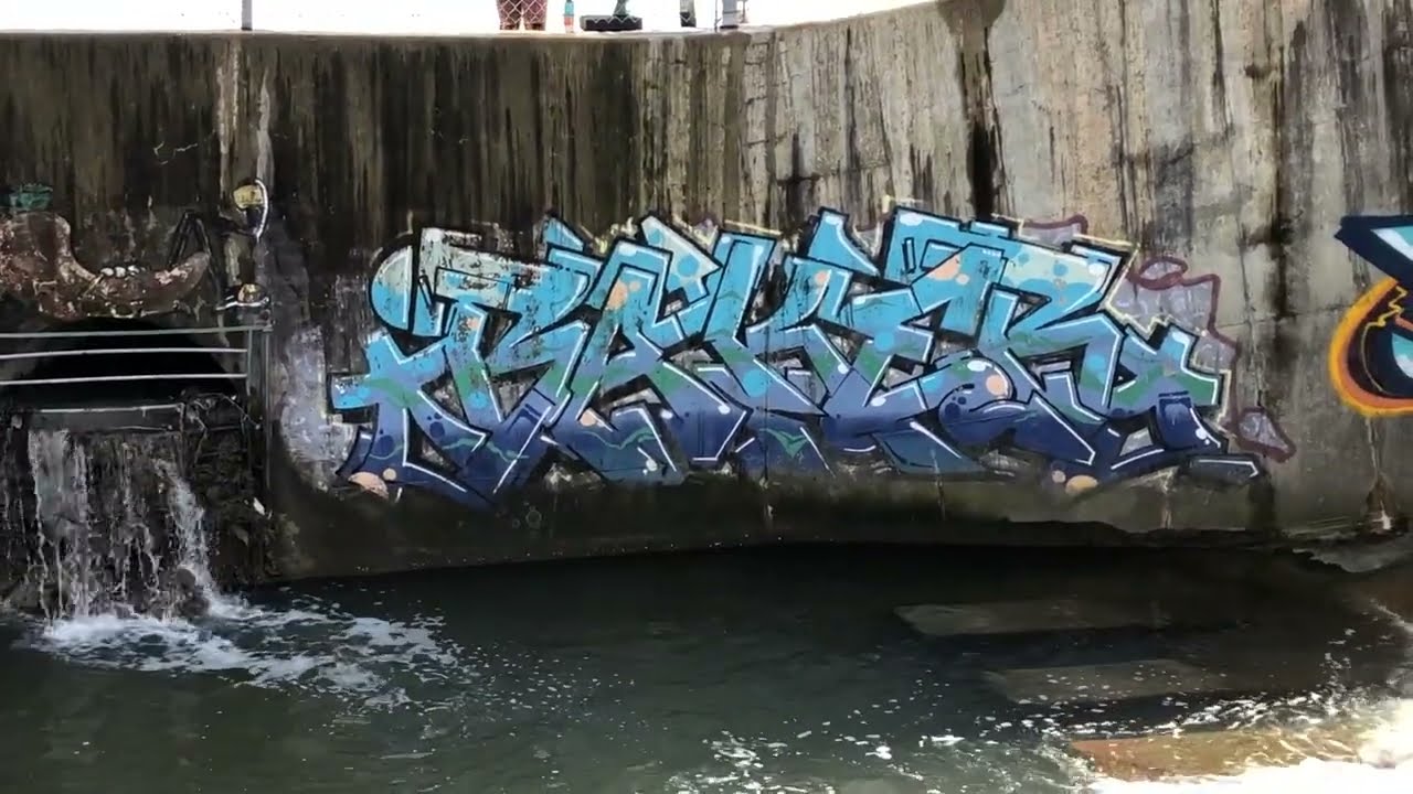 CREEP WIT' ME 5. (TORONTO CANADA GRAFFITI 2022.)