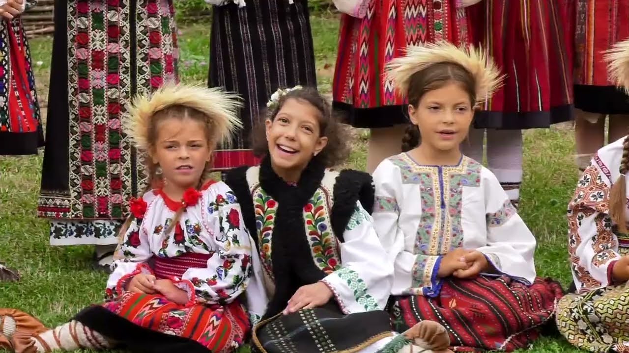 Grup vocal mixt Bacău Orbeni  Camașa de lumină, camașa lui Hristos