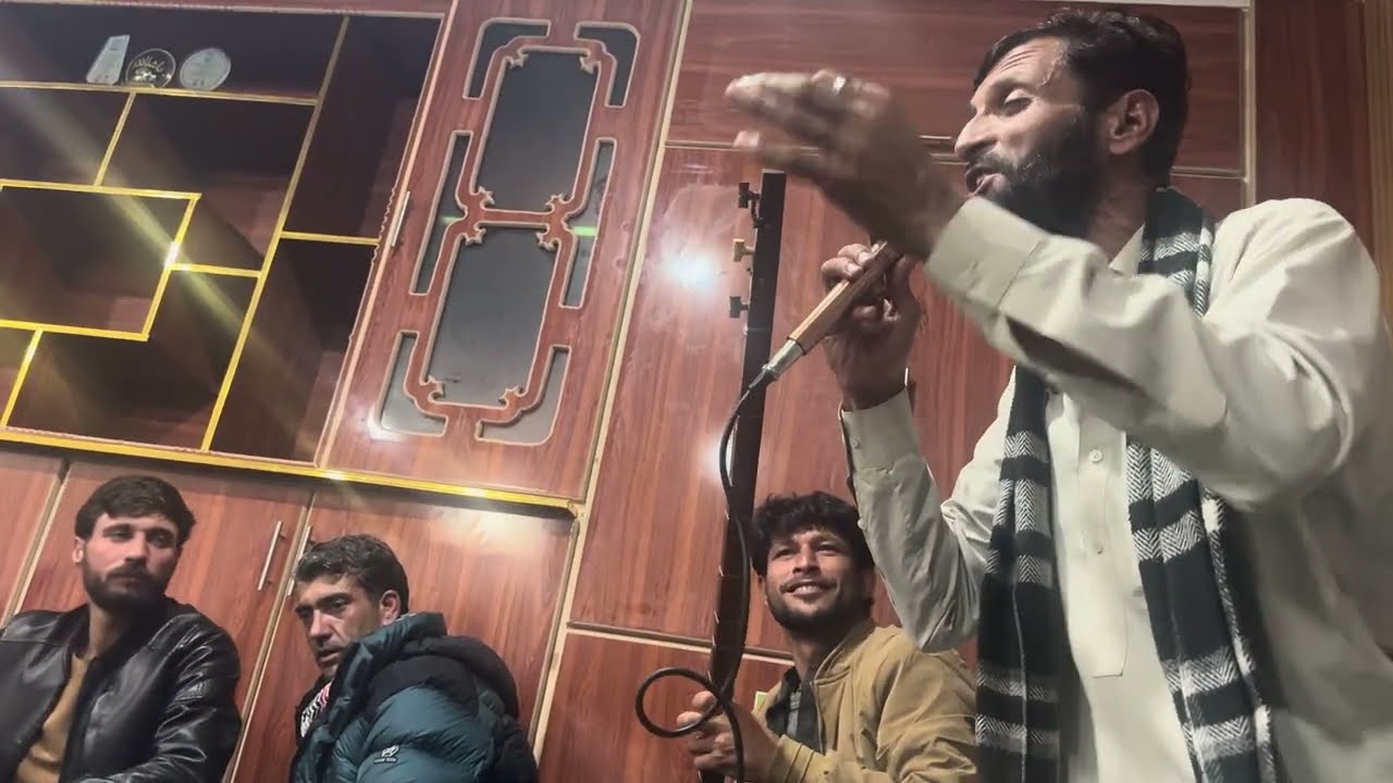Awa keliman mush abas|Basharat Basha|Salim Sehrai Old Khowar Song|Daad House Laqandeh Chuinj Program