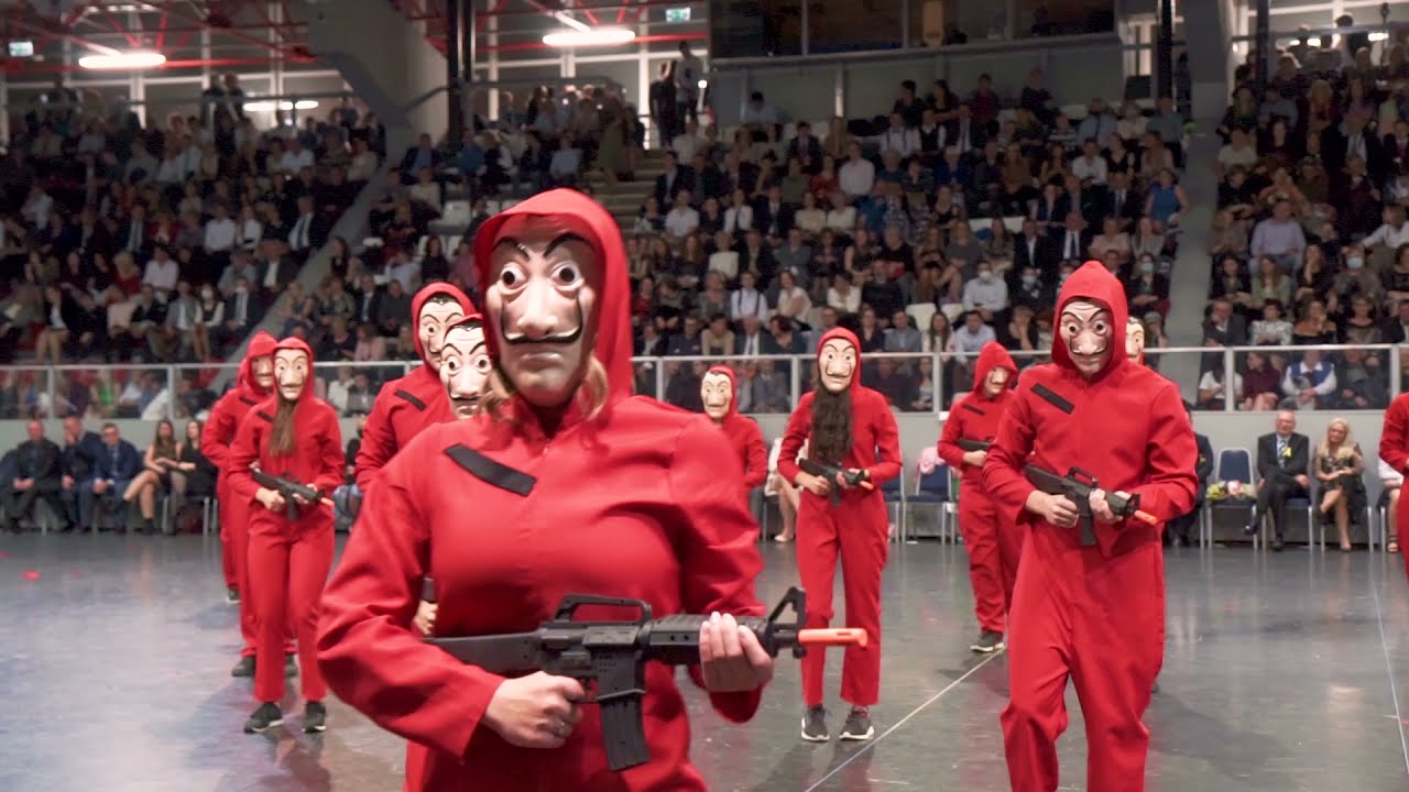 12.C Osztálytánc - A nagy pénzrablás, Ciao Bella, - Fazekas Mihály Gimnázium