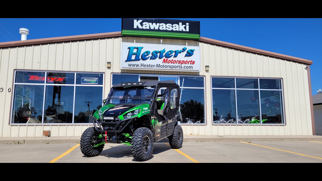 2022 Kawaski Teryx-4 S LE Hester Edition, Shocks, rock'n sound system, cab heated seats AND MORE!