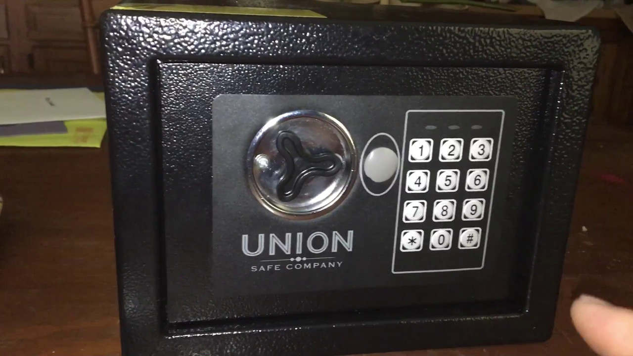 $29.99 Harbor Freight Safe!!!  Is it worth it...