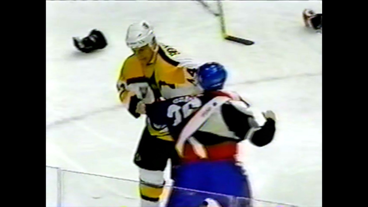 Nick Boynton Vs. Matthew Barnaby Jan. 19th, 2004