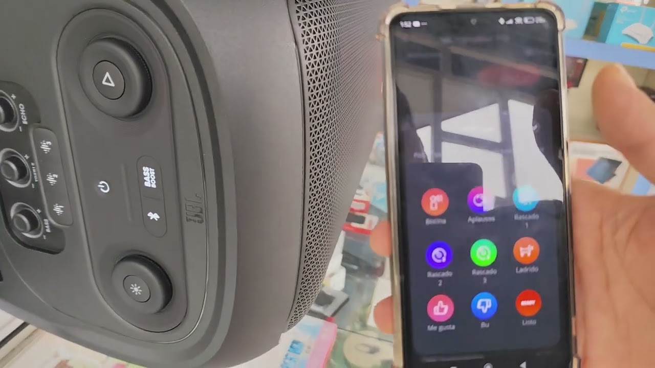 JBL PartyBox 710 - Altavoz masivo de 800W, portátil y con unos bajos profundos - Reseña