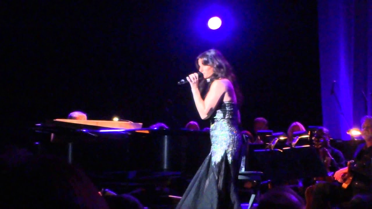 Idina Menzel at Radio City- Bass Glitch and Ethel Merman Tribute
