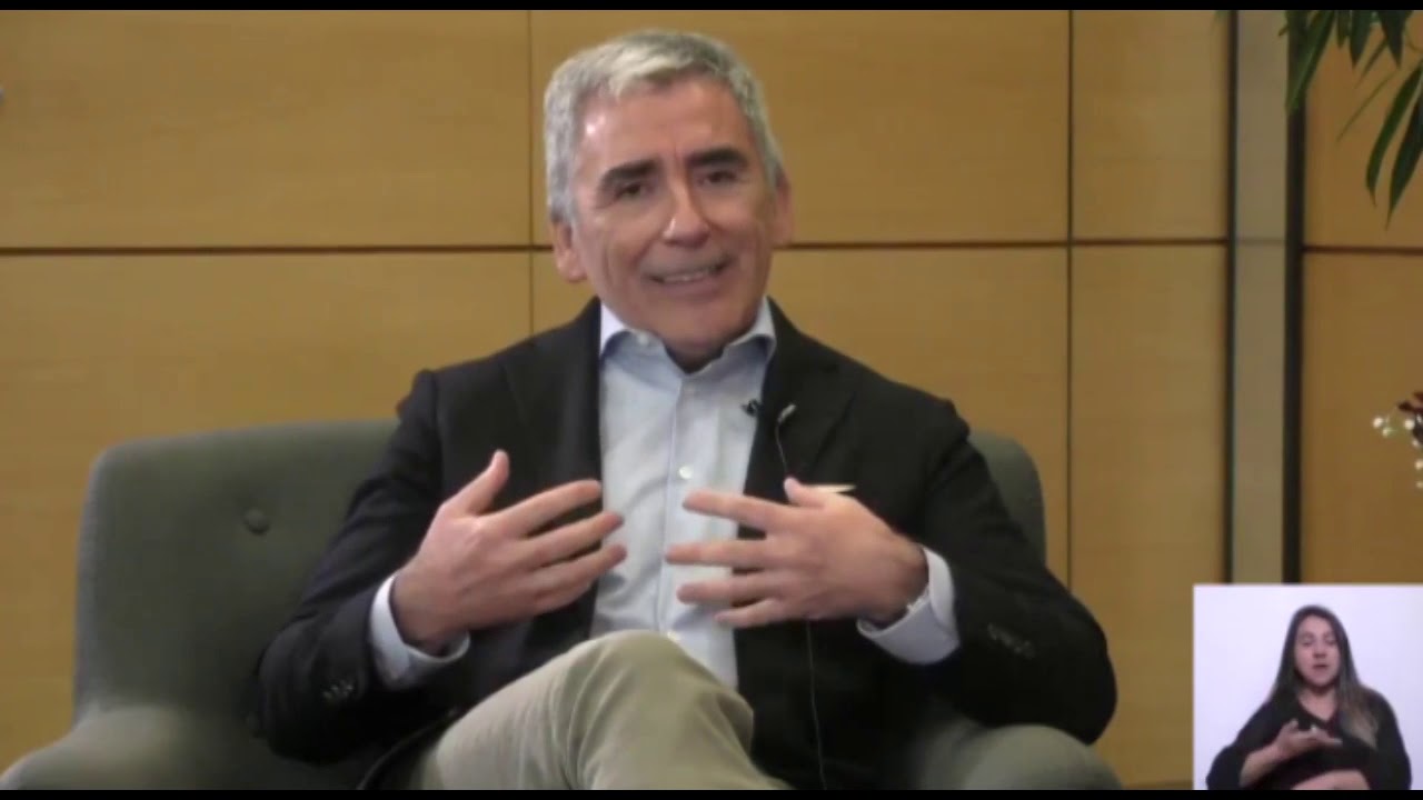 En Persona, entrevista a Carlos Peña .
