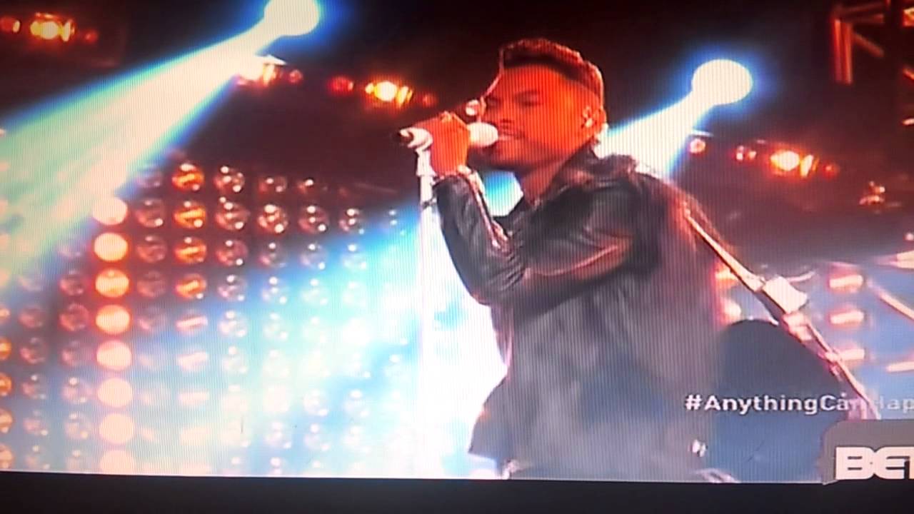 Miguel at the 2013 Bet Awards