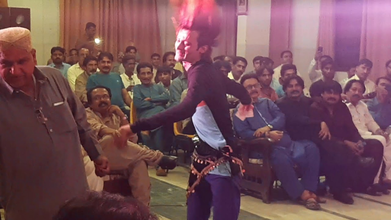Abhi to mein jawn ho mdm noor jaha .moonjani