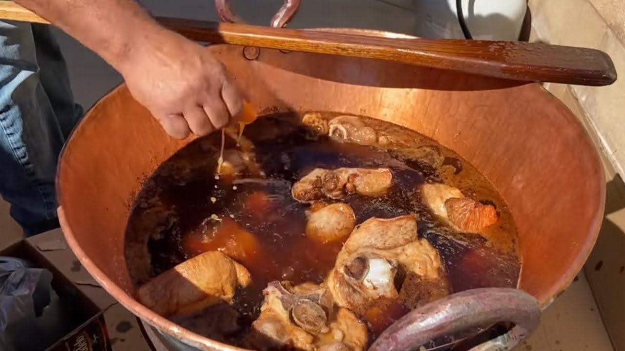 Haciendo carnitas con el Fran, a nuestro estilo!