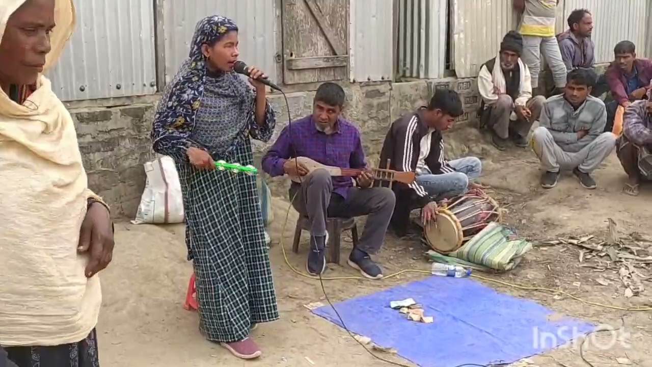 কত সুন্দর একটি গান গাইলেন এই মহিলা। ❤❤❤