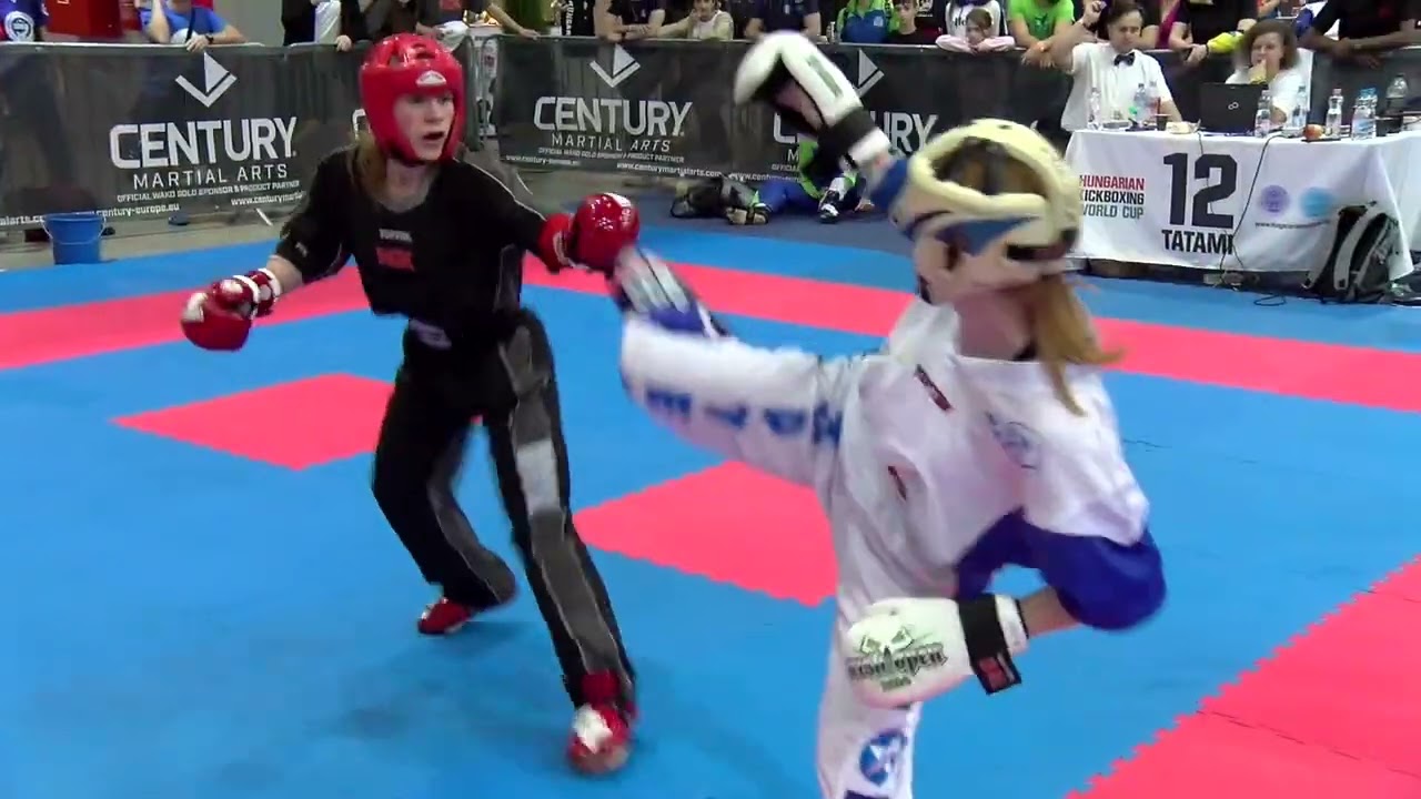 Stephanie Killick v Szonja Torok Hungarian World Cup 2022