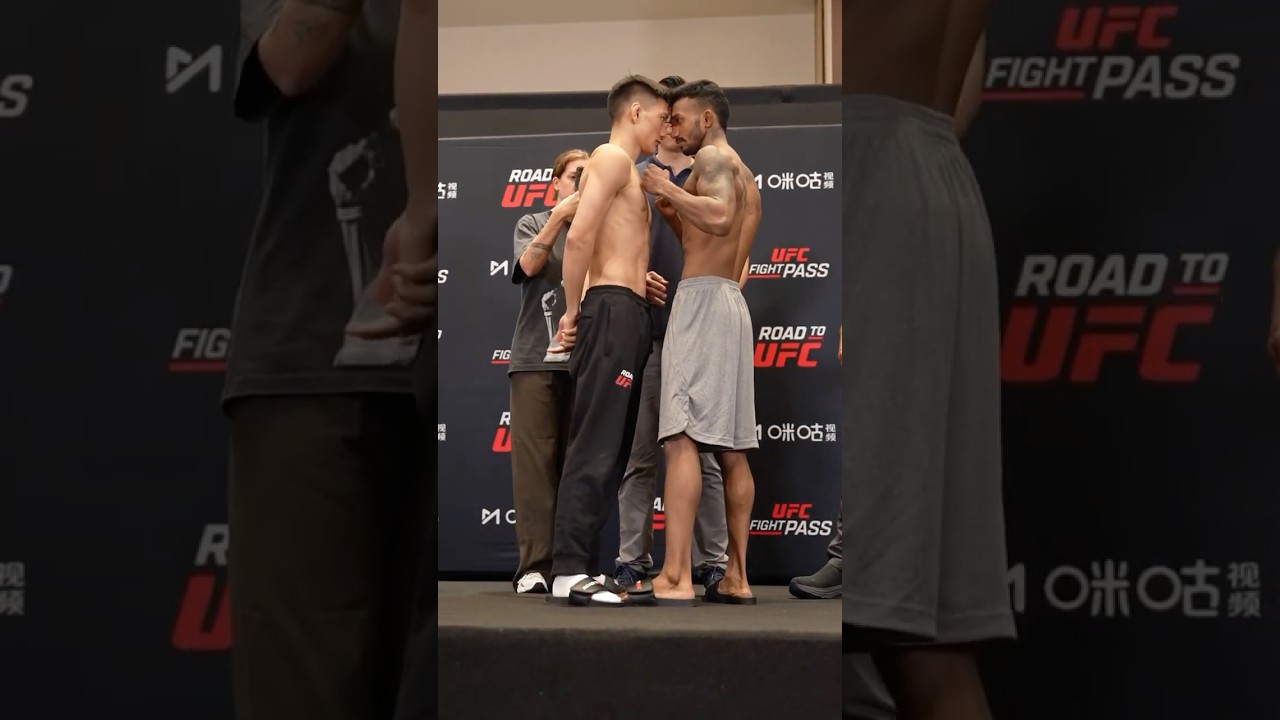 India&rsquo;s Mridul Saikia takes on Agulali in the opening bout of #RTU4. #UFCIndia #UFC