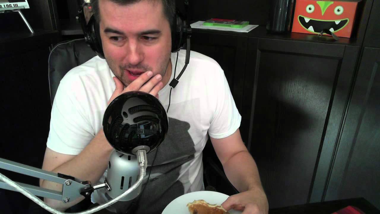 Raised $3000 For Child's Play...Ate a Can of Cat Food *Buuurp*