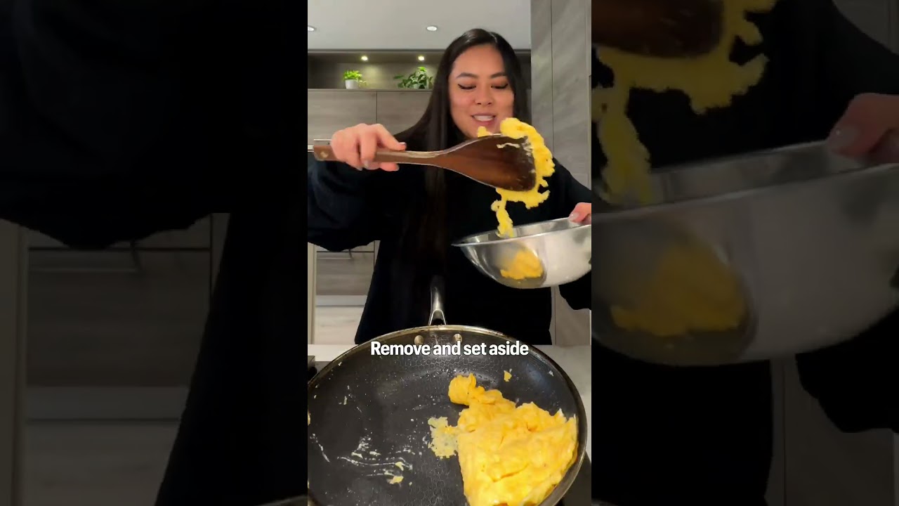 day 8 - realistic dinner in 15 minutes (tomato & egg rice)