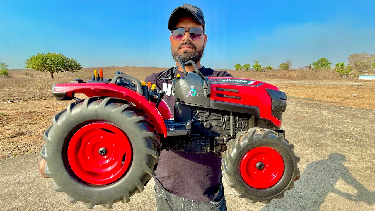 Mahindra Oja 3140 4WD Tractor Unboxing | Tractor for Gardening and Small Farming |