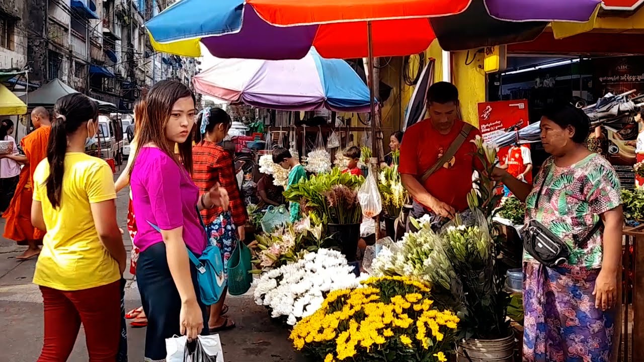 Street Market in Yangon Myanmar for Shopping and Lifestyle Products