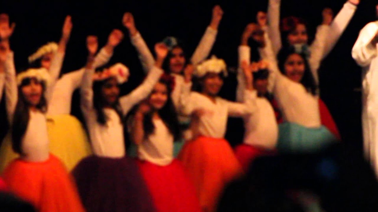 فقرة وكواليس مدارس الأوائل الأهلية قسم الابتدائي بمهرجان الطفولة العالمي لعام 2014