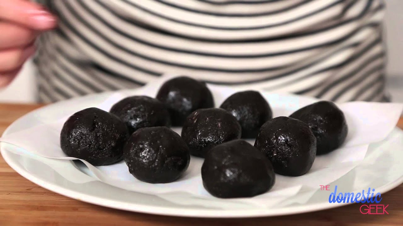 3 Spooky Halloween Treats: Collab with Coral TV!