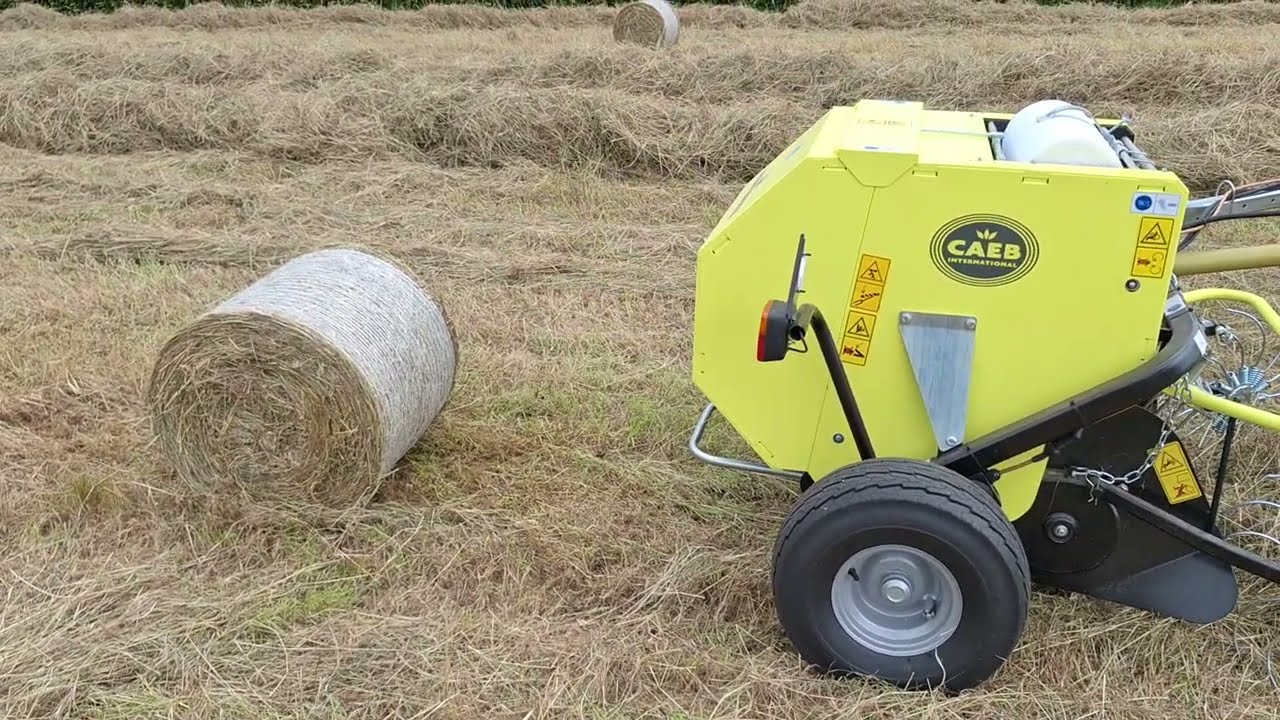 Mini Round Baler MP 550 TPL in action