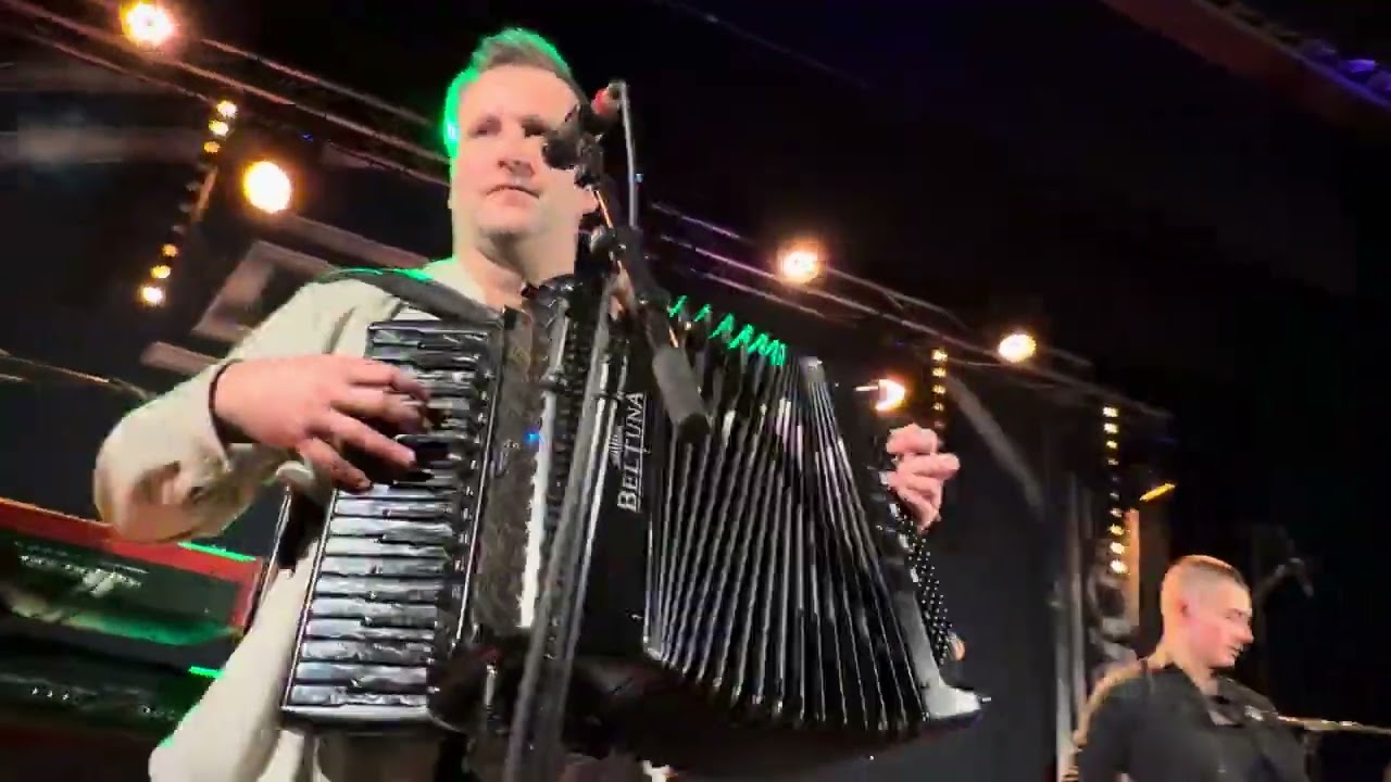 Nu vil jag dansa m Donnez på Folkets hus Charlottenberg 15 2 Dansnytt Bjørn Weiby