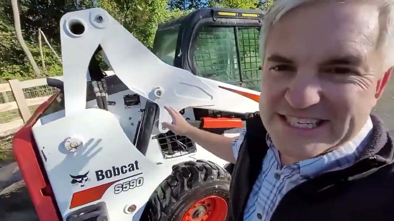 2017 BOBCAT S590 For Sale