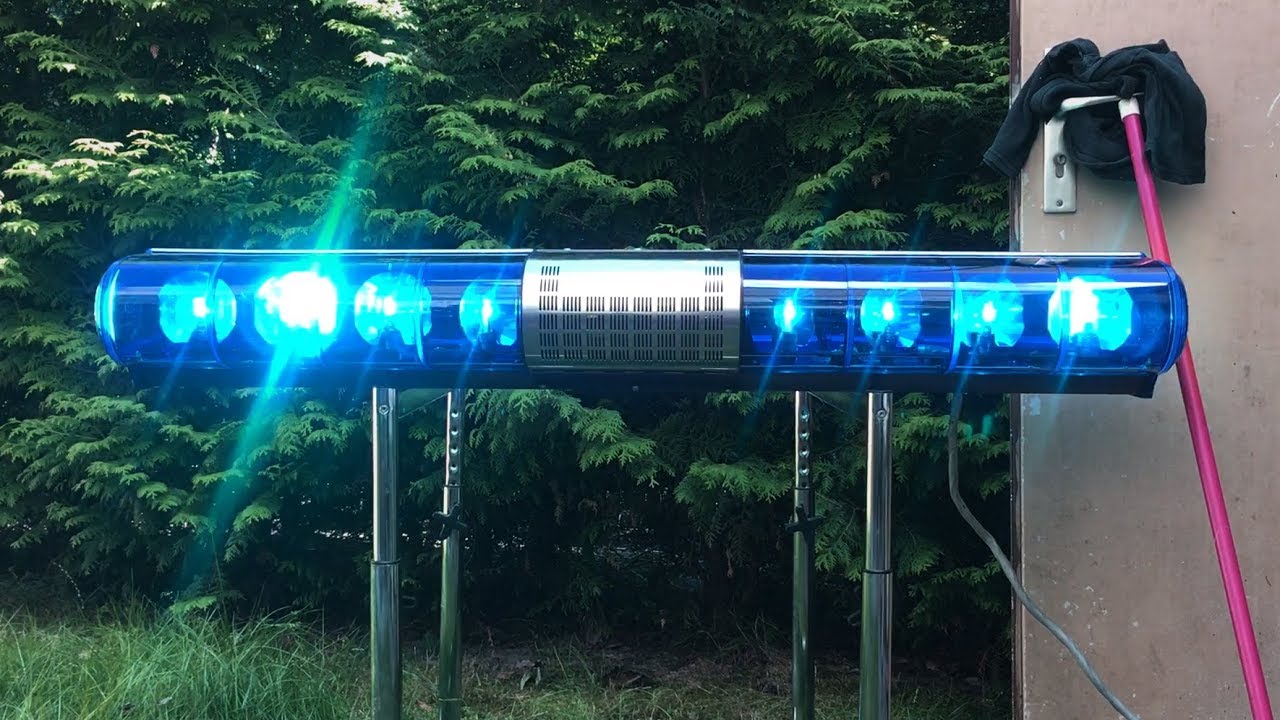 Federal Signal AeroDynic 24H - all blue 8-rotator halogen lightbar