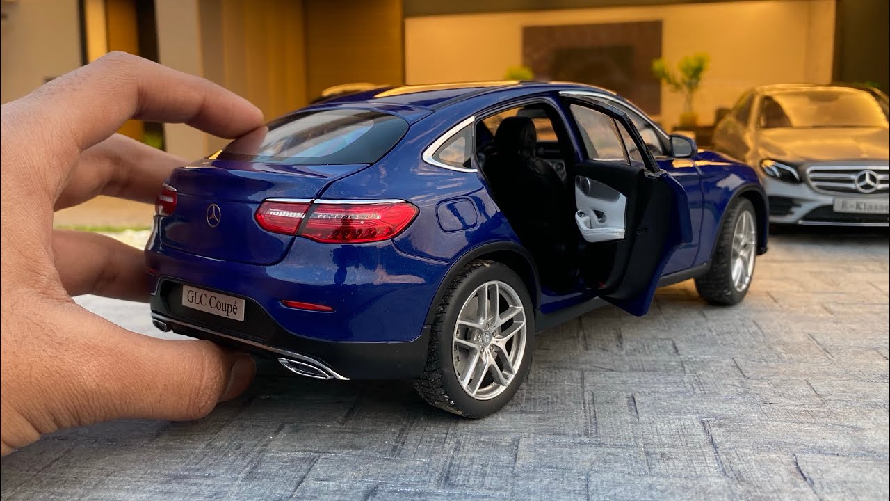 Unboxing a Mini Mercedes-Benz GLC Coupe AMG Diecast Model Car | Collection | Mercedes Dealer Edition