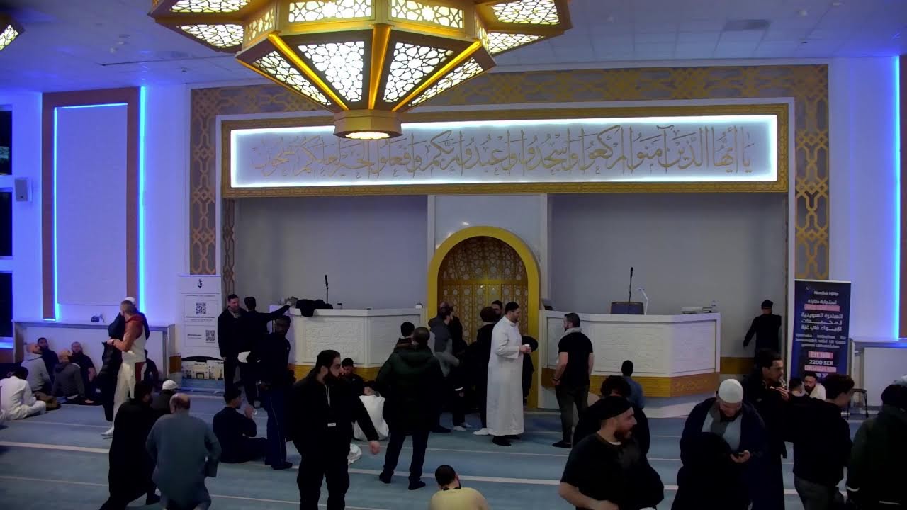 بث مباشر لصلاتي العشاء والتراويح من الوقف 

Livesändning av Isha- och Tarawihbönen från Wakf