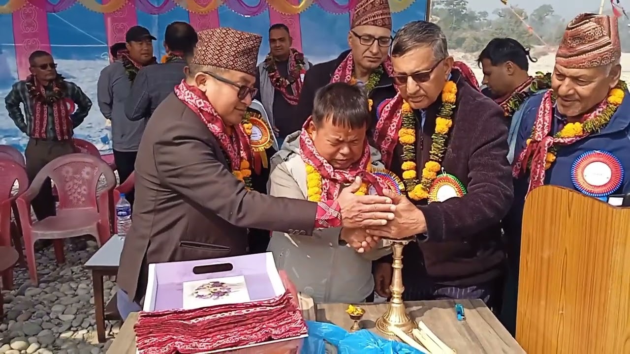 Devghat Dham fagun2 2082  राफ्तिङ्गबोर्ड तथा काठको डुङ्गा दौडप्रतियोगिता २०८२  @Khemthapamagar89   