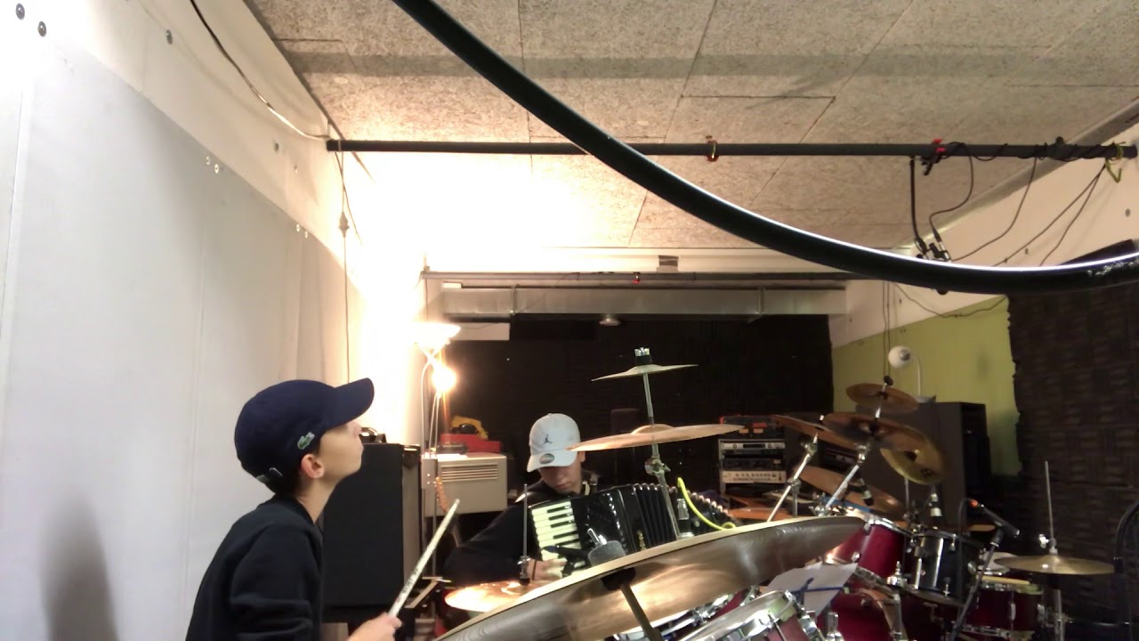 Bubnjar Vladimir i Maestro Amar proba