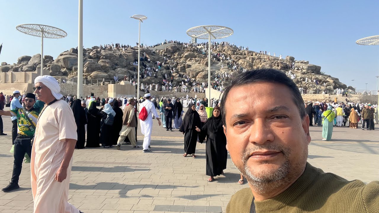 রহমত পাহাড় এবং নূর পাহাড় Jabal Al Rahmah, Mount Arafat & Jabal al-Nour | Historical Places of Islam