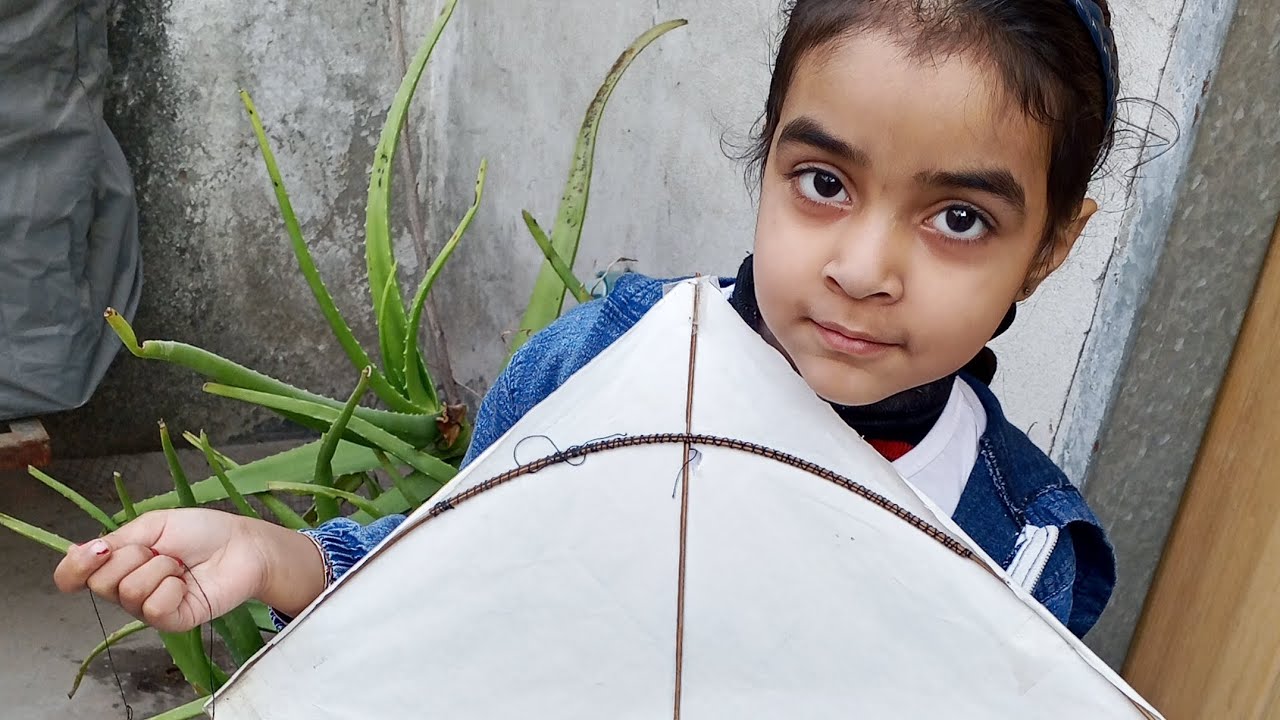 Basant 1st day😁lakin mujy urani ni aii😤🥲bhaiyon ny bi try kiya😂party ki😍