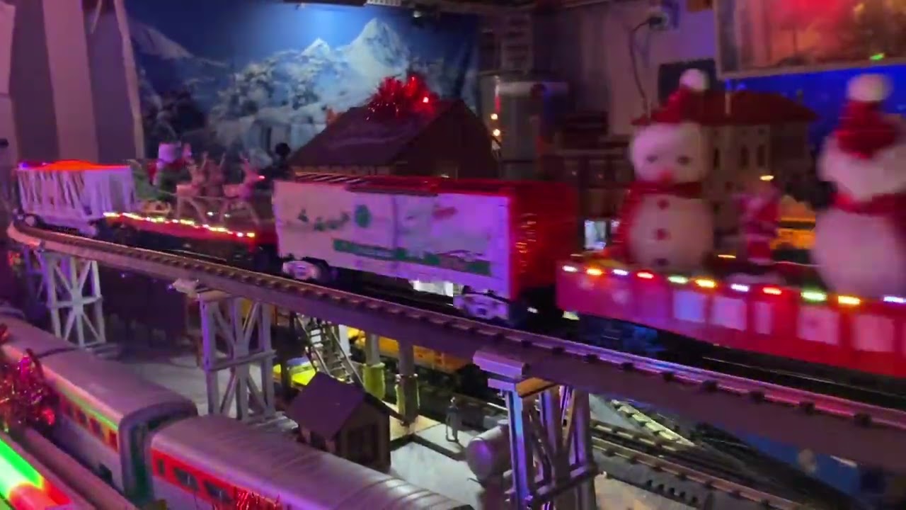 Merry Christmas trains 