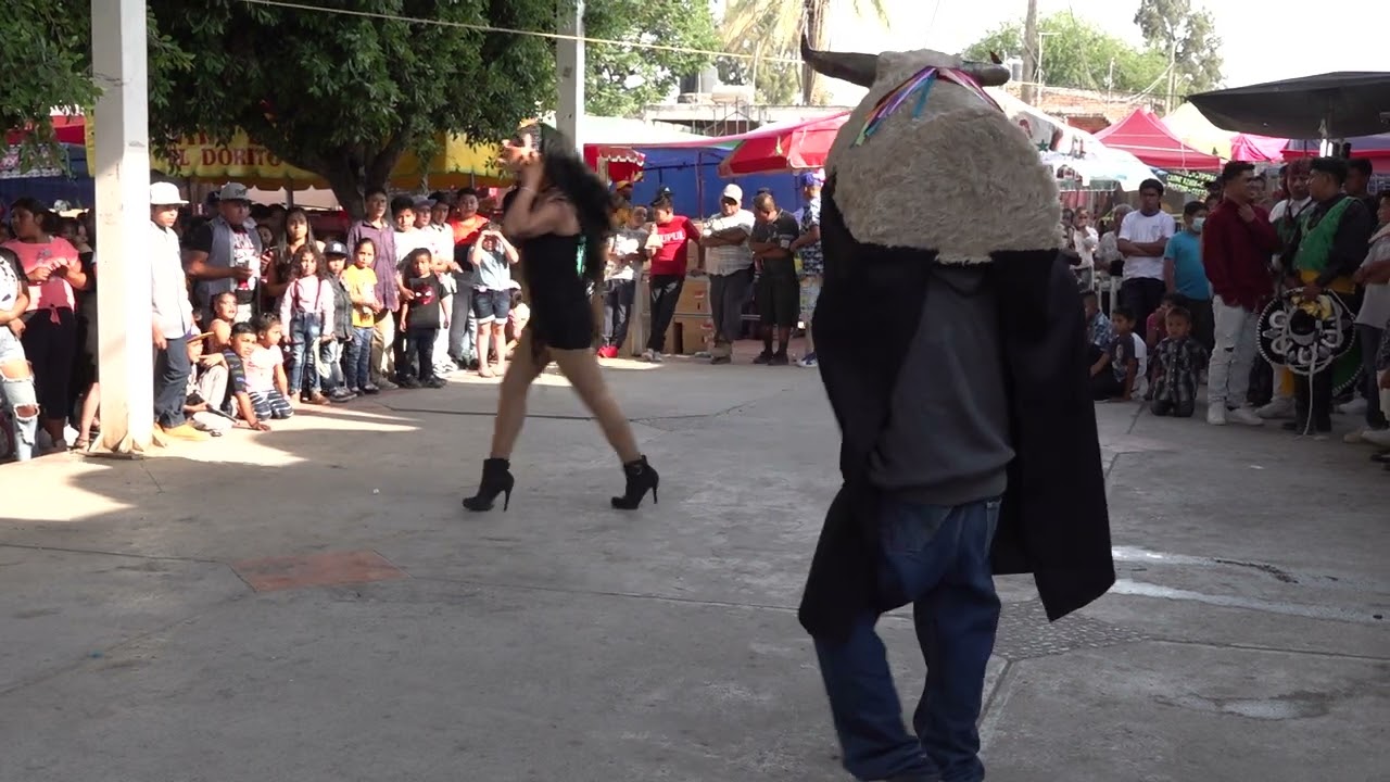 Fiesta de la Santa Cruz 4 de Mayo 2022 en Bajio de Bonillas video 1