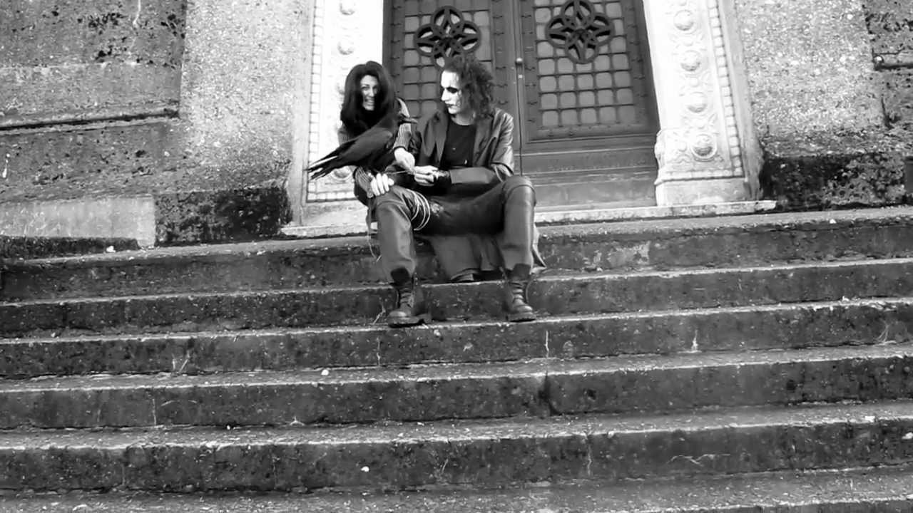 The Crow: tribute to Brandon Lee - backstage Photoset.avi